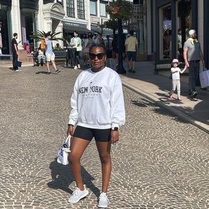 Meet your Posher, Mayenga